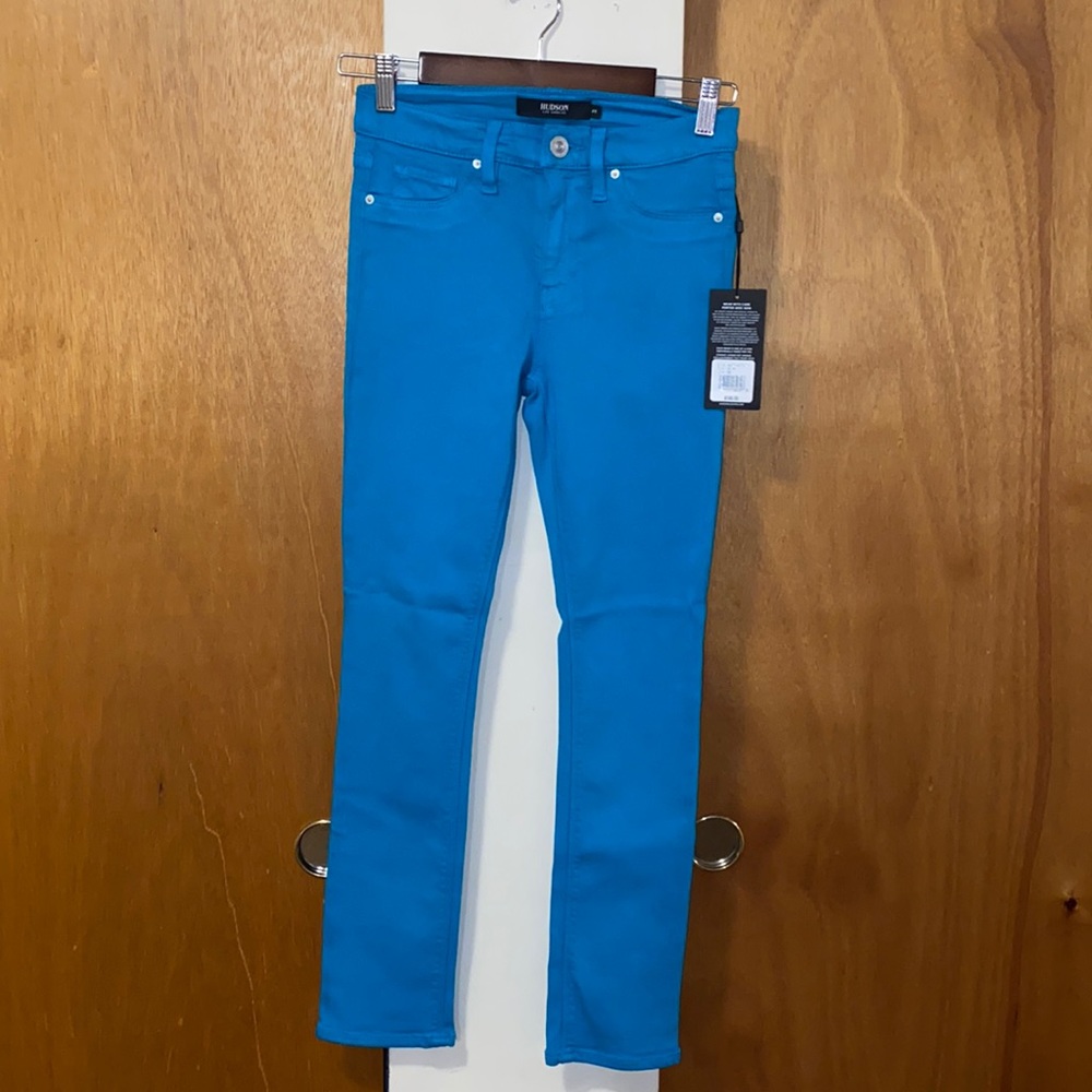 💙💚💙NWT Hudson Turquoise Nico Crop Skinny Jeans